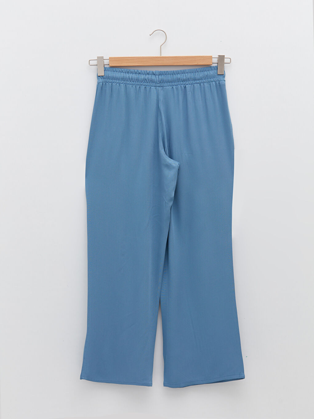 Mavi Beli Lastikli Rahat Kalıp Cep Detaylı Viskon Kadın Pantolon-6
