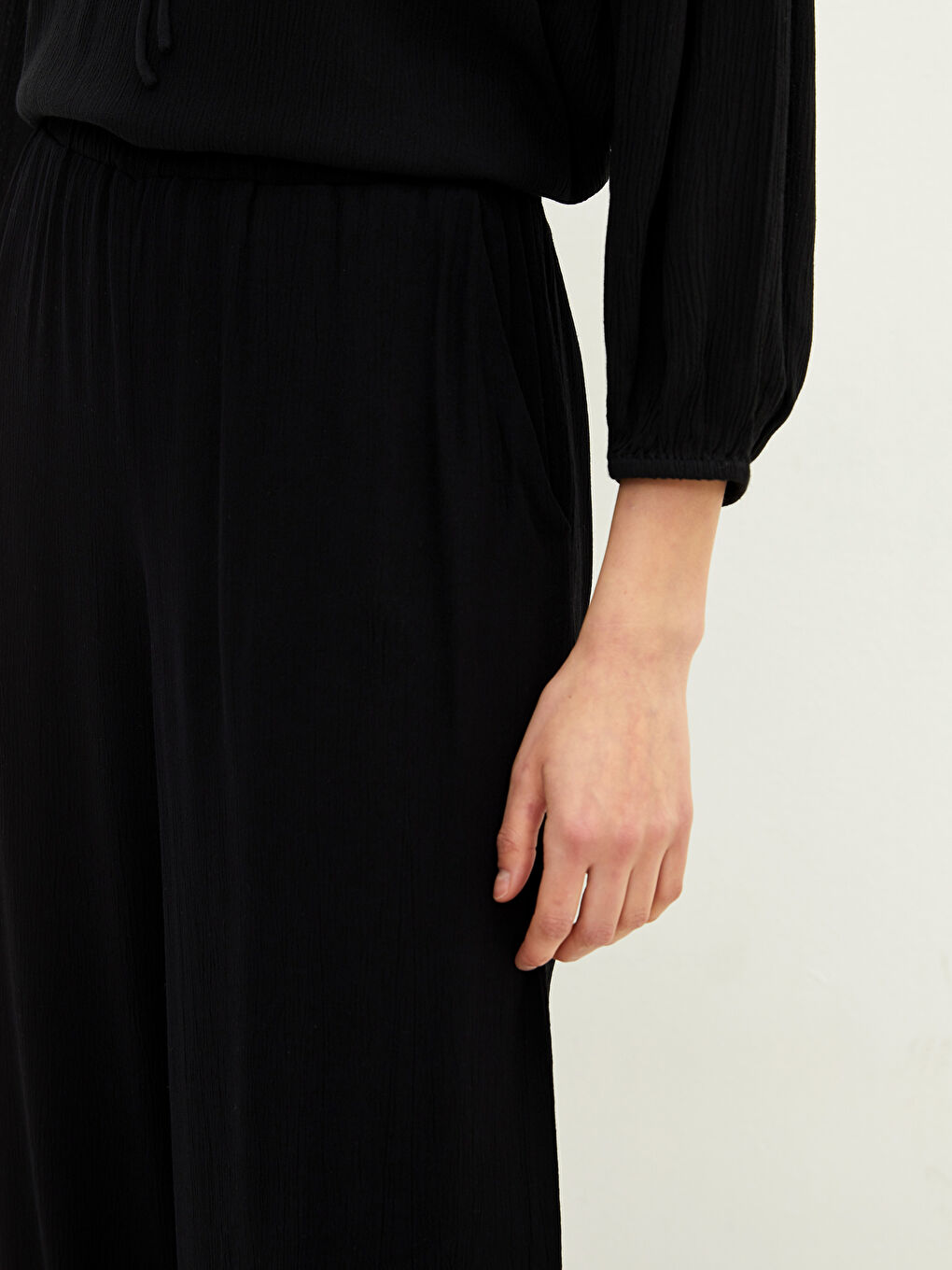 بنطلون للسيدات بخصر مرن وجيوب مستقيمة مصنوع من الفيسكوز-3