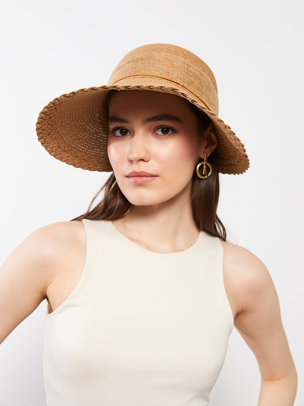 Pălărie cu vizieră de paie detaliată cu panglică pentru femei