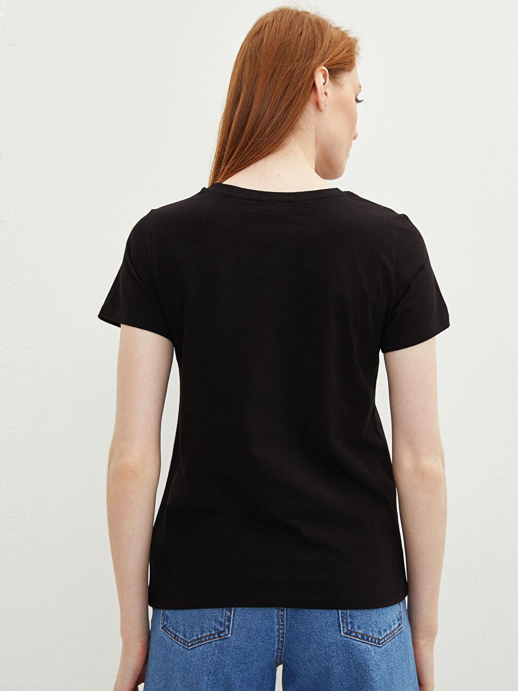 Siyah Bisiklet Yaka Baskılı Kısa Kollu Pamuklu Kadın Tişört-4