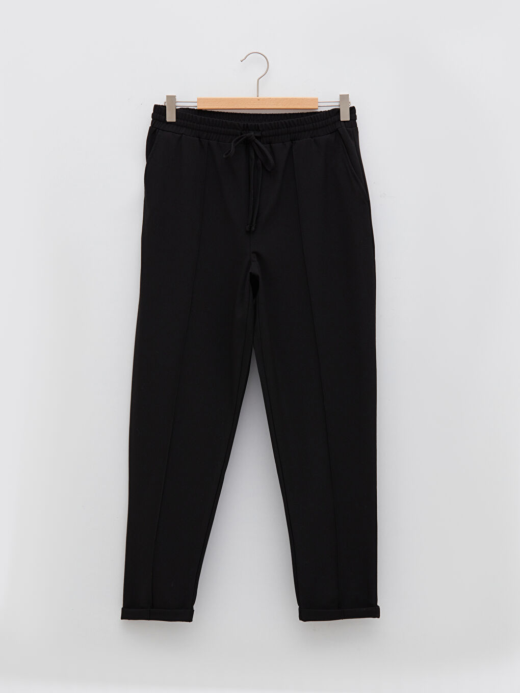 Панталон за жени с еластична талия и детайл с връзка-5