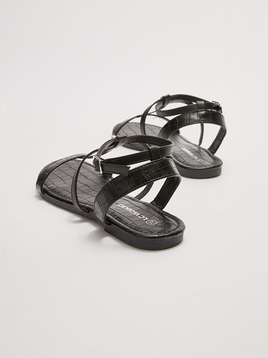 әйелдерге арналған белдік бөлшектері бар сандалдар-4