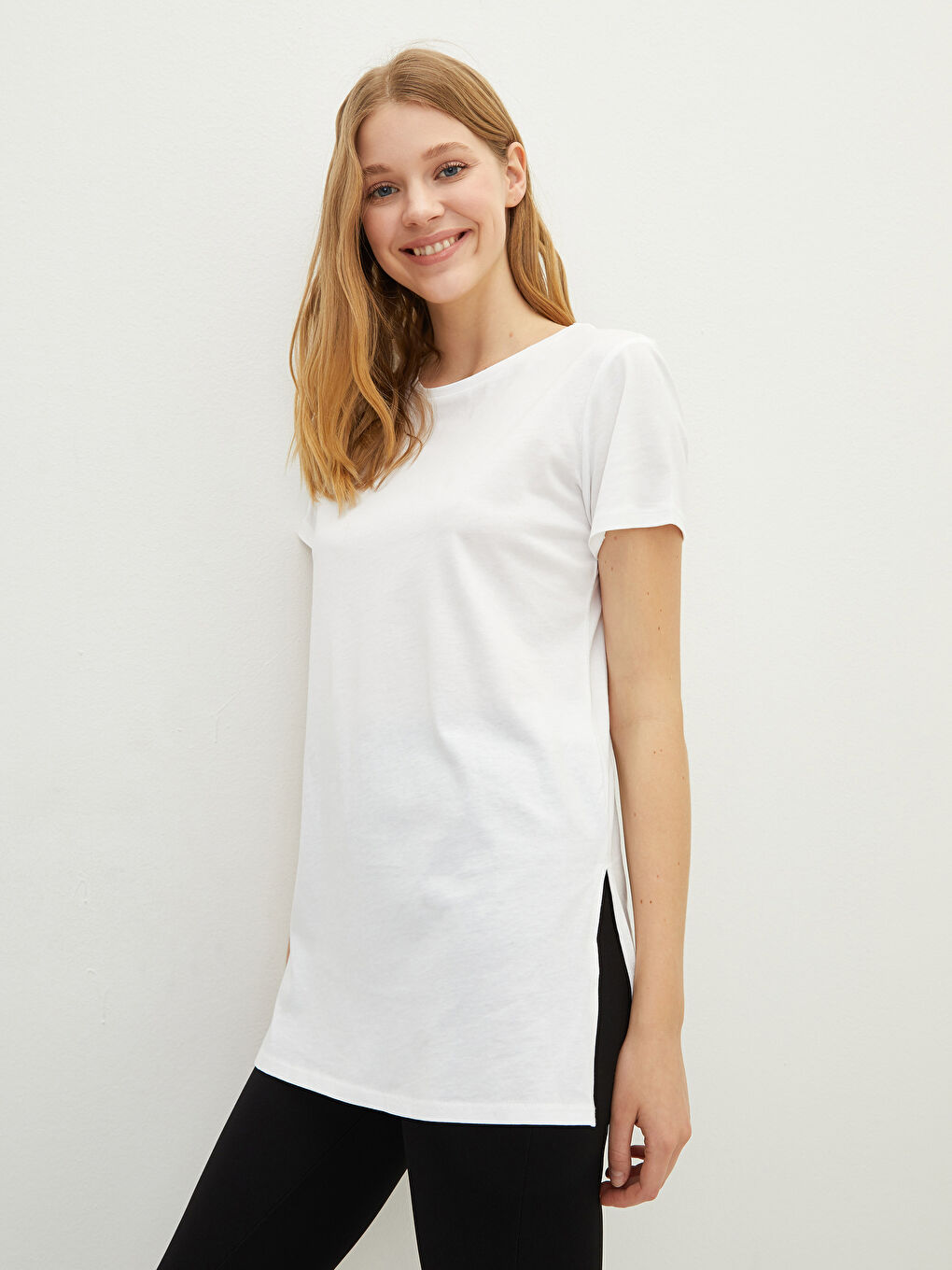 Crew Neck Plain Short Sleeve Women's T-Shirt