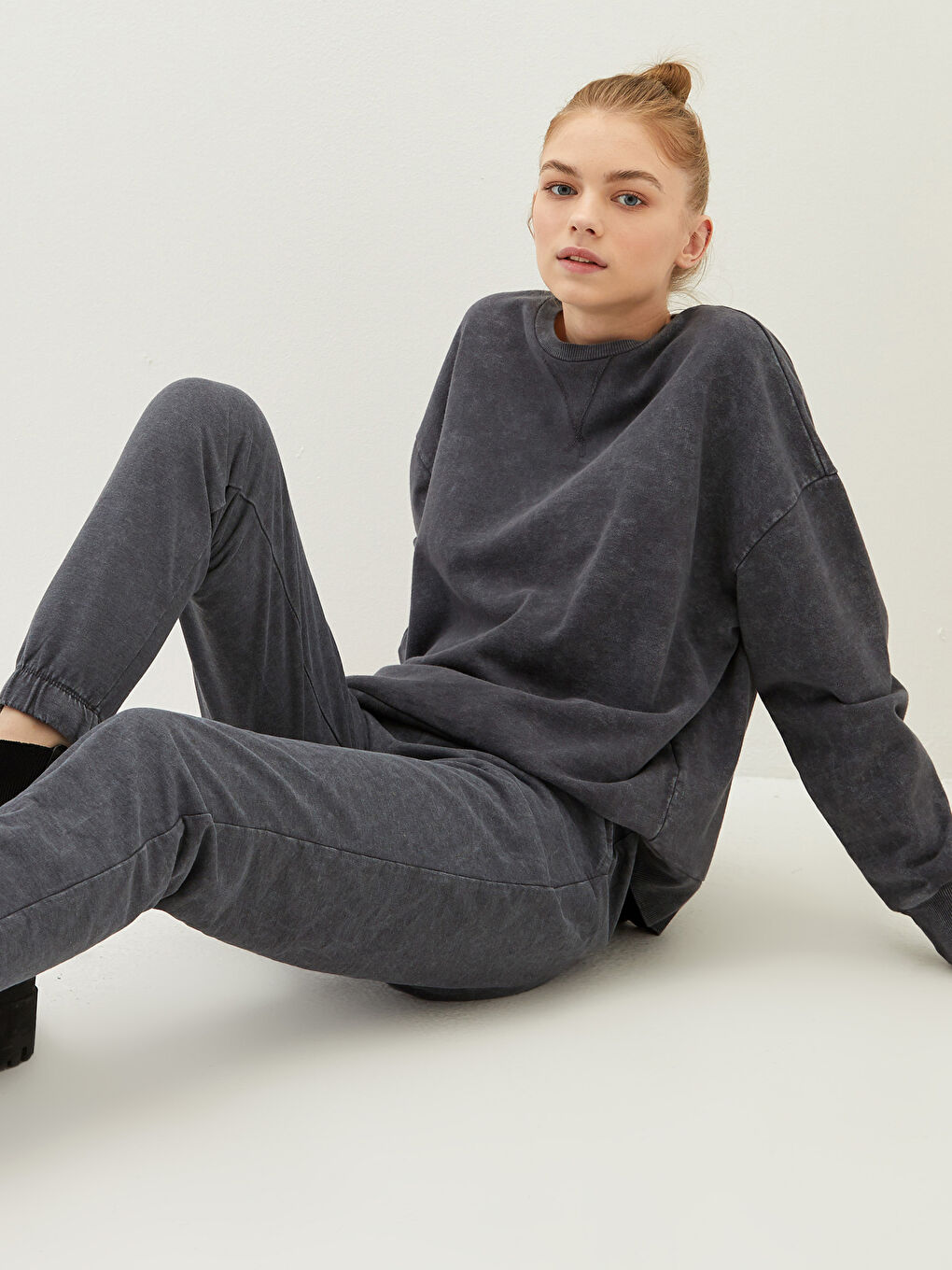 LCW Vision Elastic Waist Regular Pocket Detailed Women's Jogger Sweatpants -S27609Z8-D7P