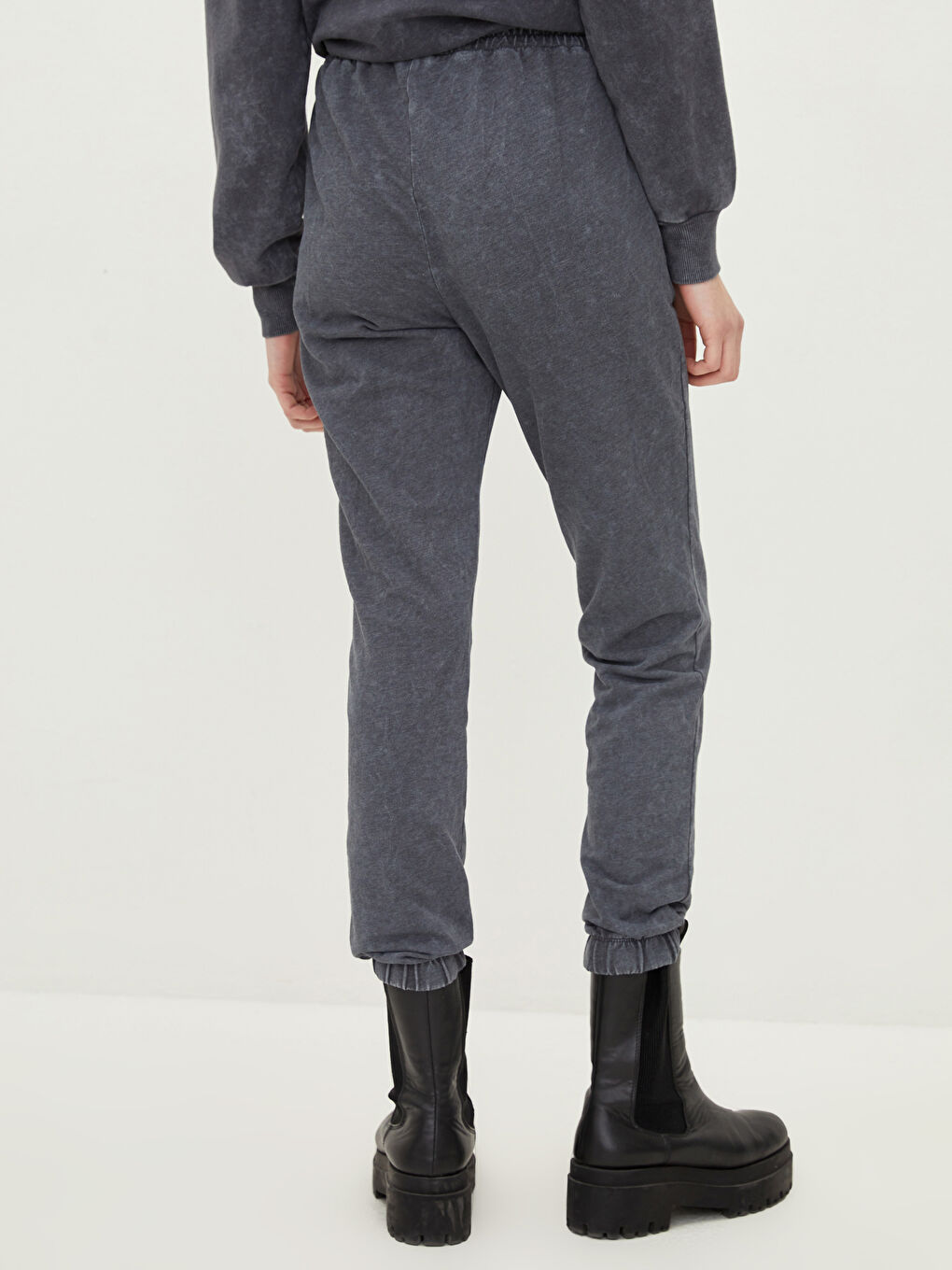 LCW Vision Elastic Waist Regular Pocket Detailed Women's Jogger Sweatpants -S27609Z8-D7P
