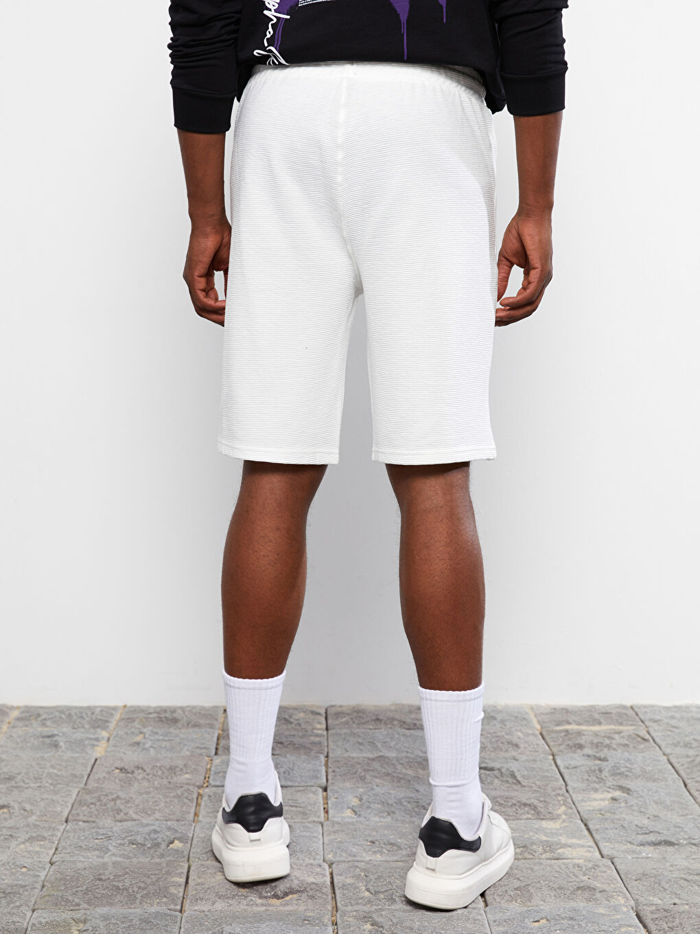 Beyaz Standart Kalıp Örme Erkek Şort-4