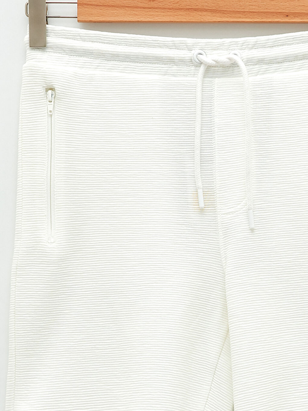 Beyaz Standart Kalıp Örme Erkek Şort-7