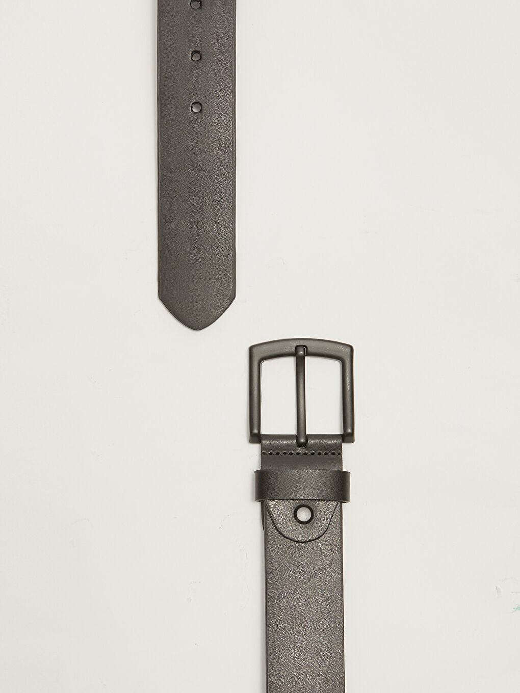 Siyah Deri Görünümlü Erkek Kemer-2