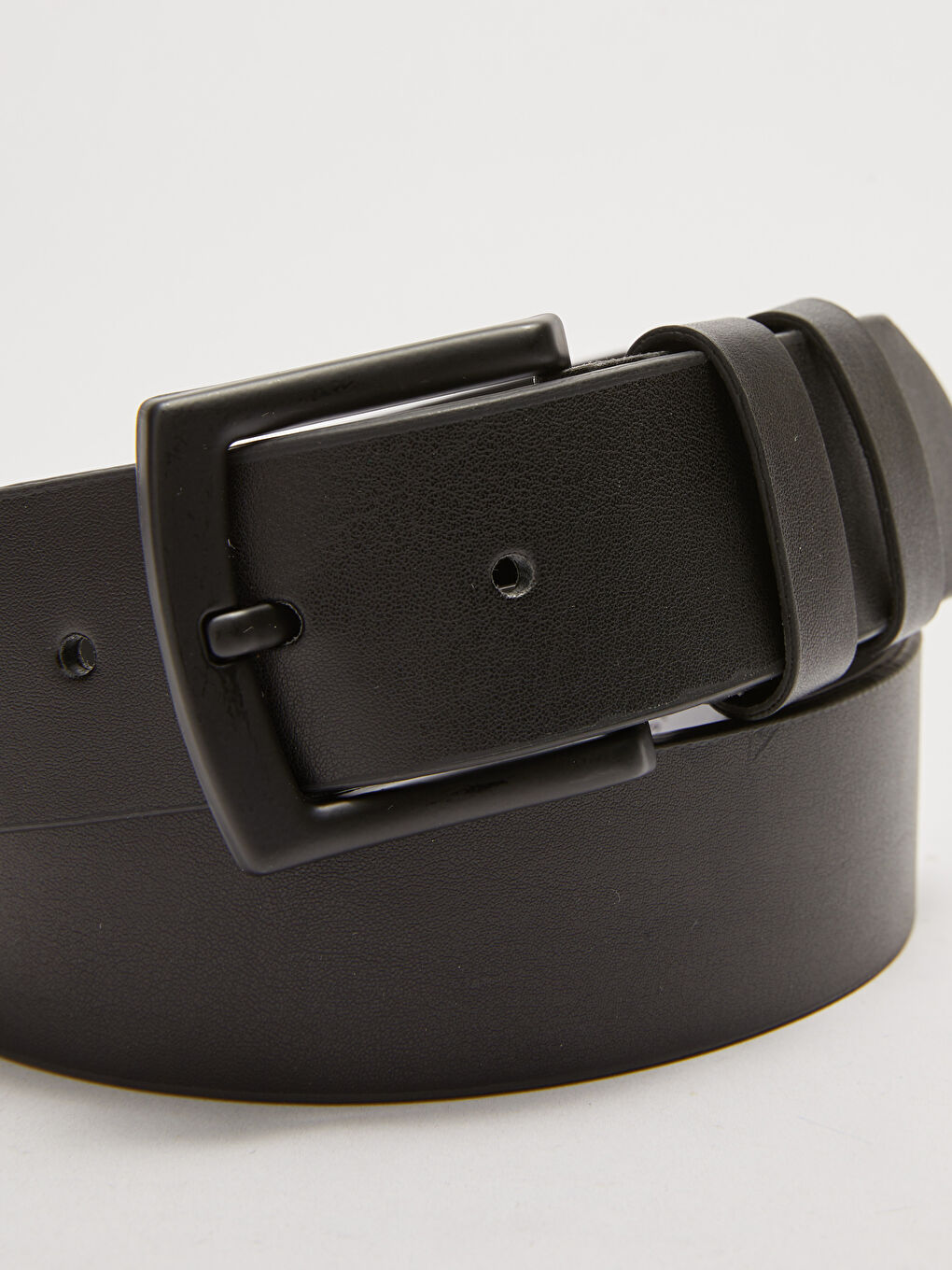 Siyah Deri Görünümlü Erkek Kemer-3