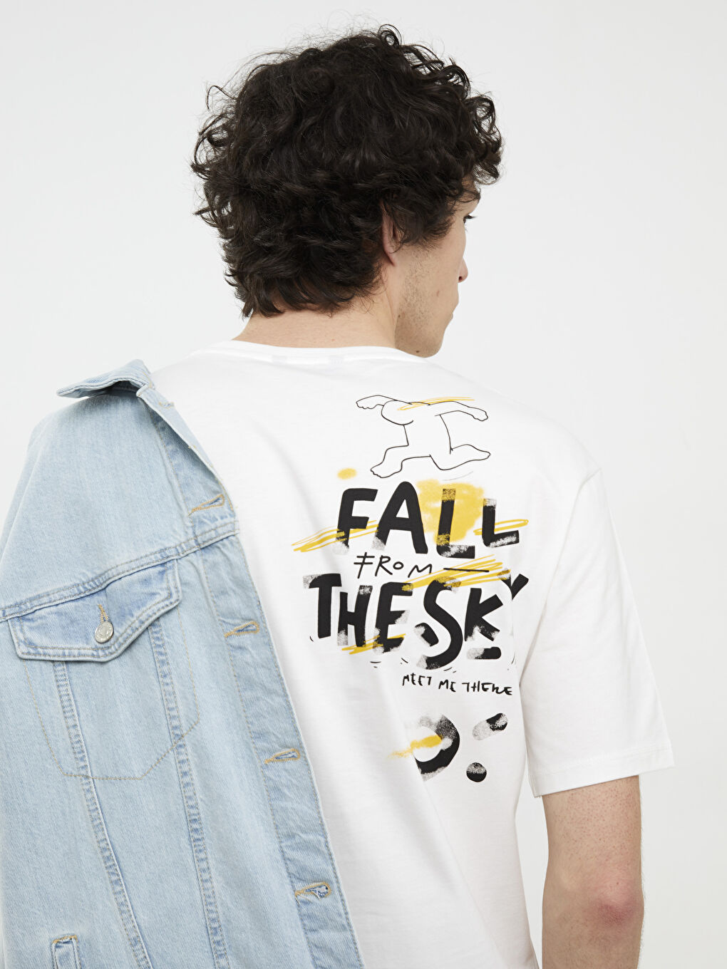 Beyaz Bisiklet Yaka Kısa Kollu Baskılı Penye Erkek Tişört-1