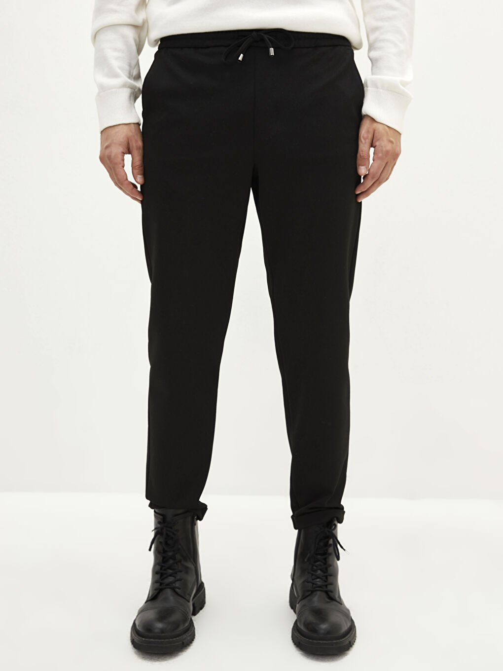 Pantaloni Slim Fit pentru Bărbați cu Detaliu de Șnur în Talie-3