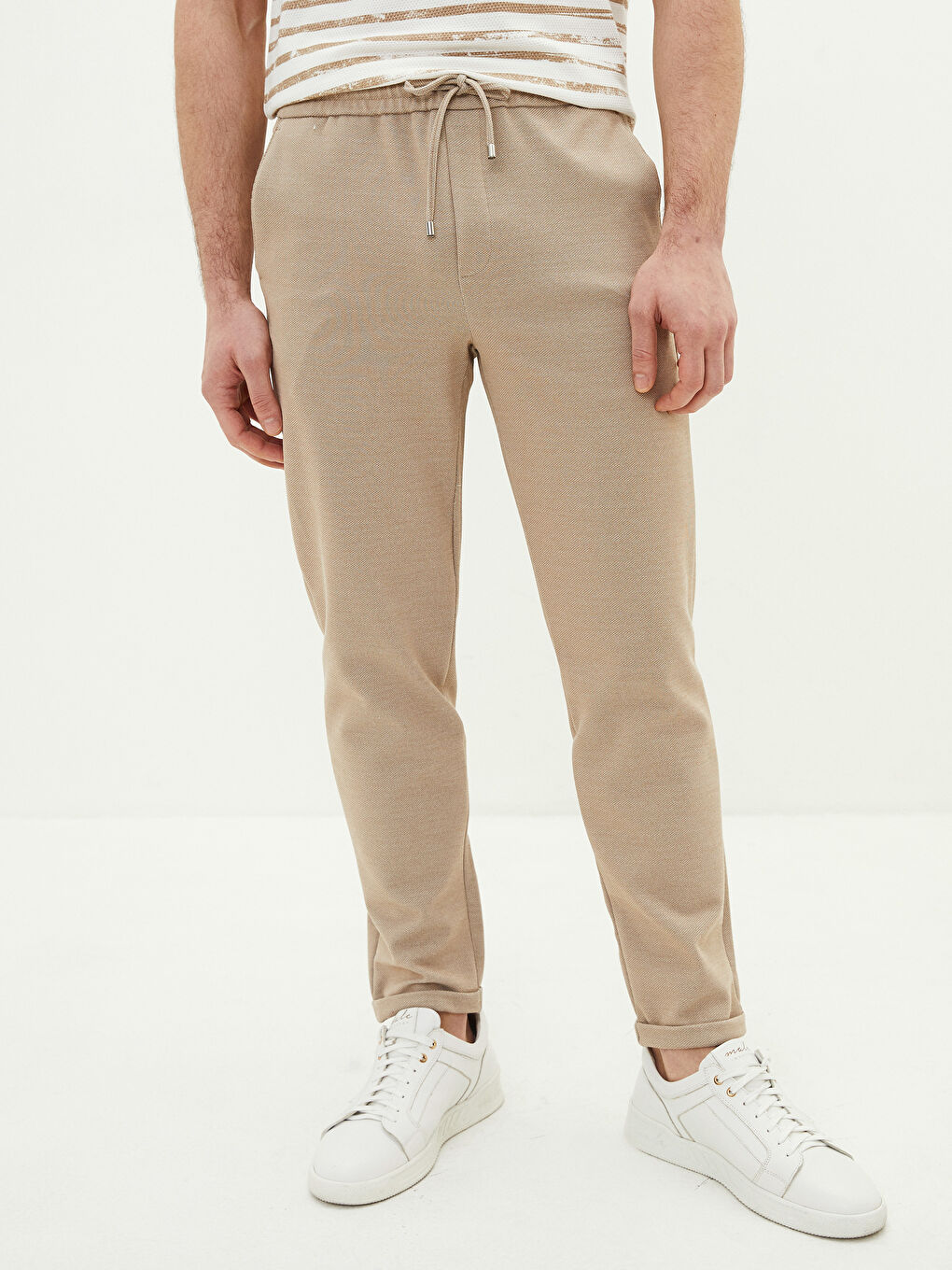 Bej Slim Fit Beli Bağlama Detaylı Erkek Pantolon-3