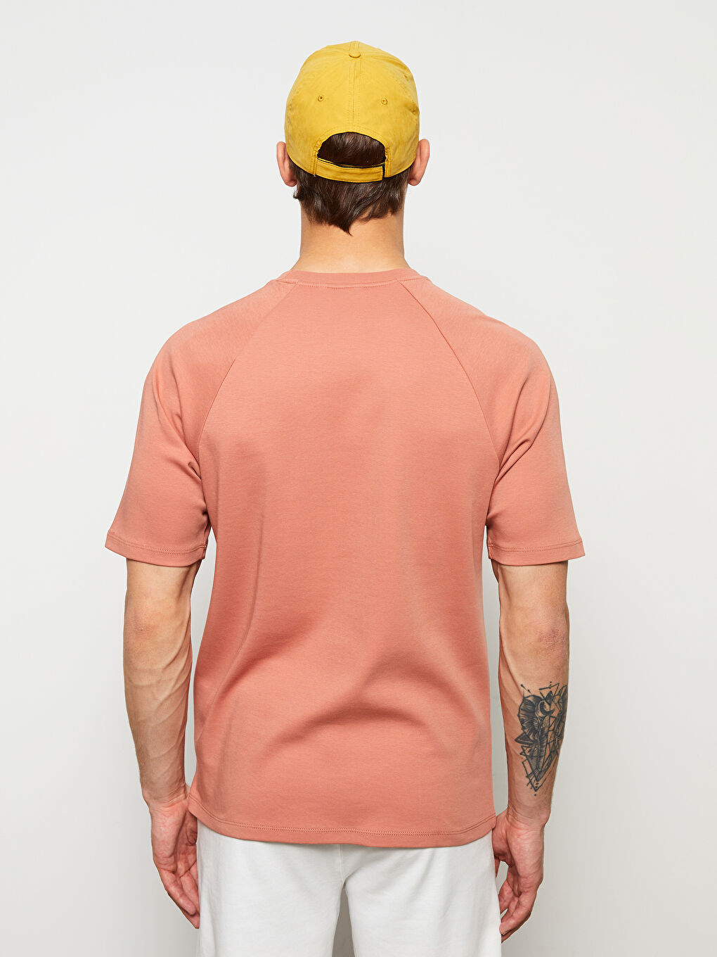 Pembe Bisiklet Yaka Penye Erkek Tişört-4