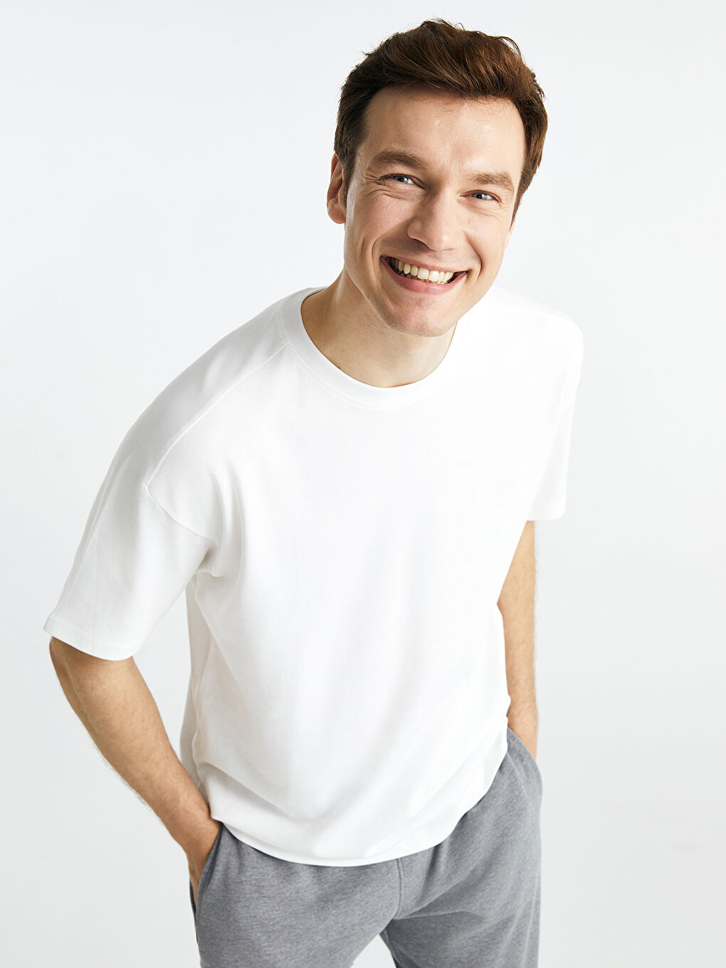 Ekru Bisiklet Yaka Penye Erkek Tişört