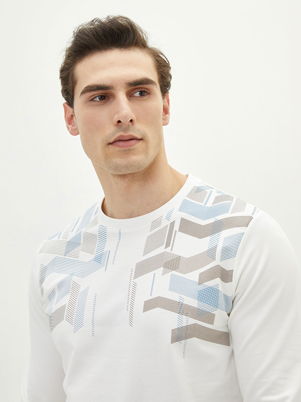 Ekru Bisiklet Yaka Uzun Kollu Baskılı Erkek Sweatshirt