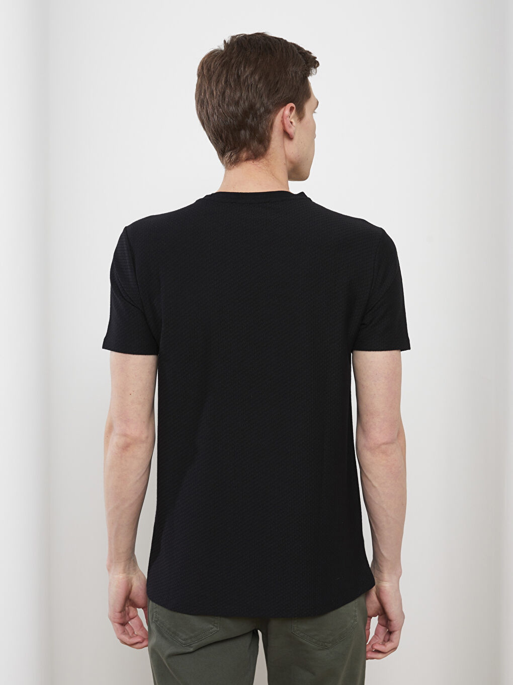 Siyah Bisiklet Yaka Penye Erkek Tişört-4