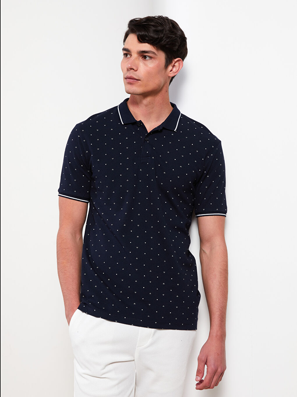 Lacivert Polo Yaka Kısa Kollu Desenli Erkek Tişört-2