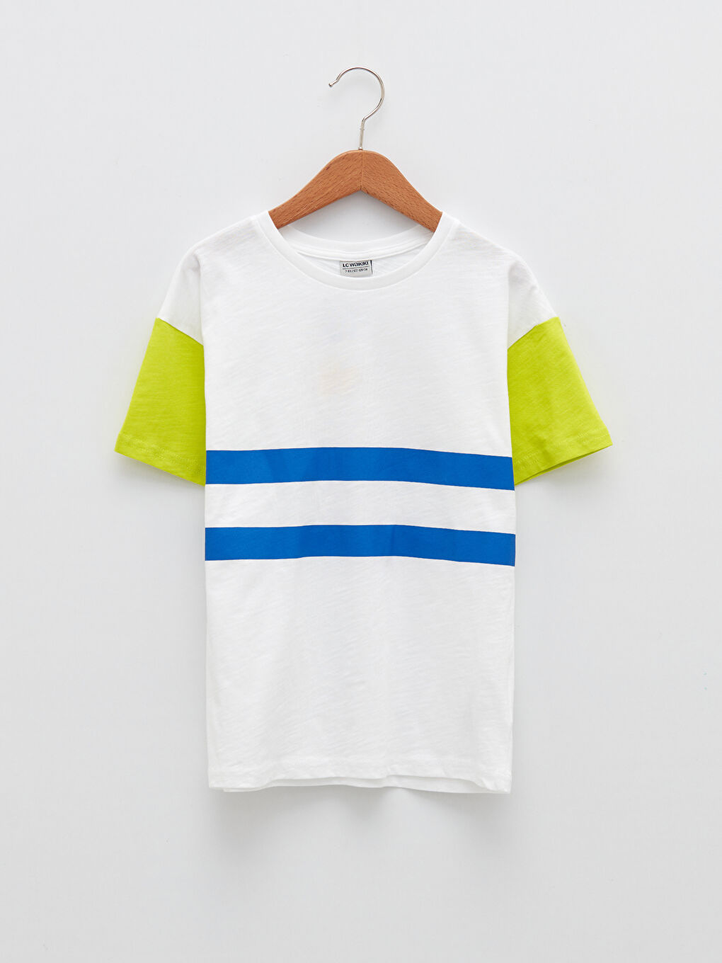 Beyaz Bisiklet Yaka Renk Bloklu Kısa Kollu Erkek Çocuk Tişört