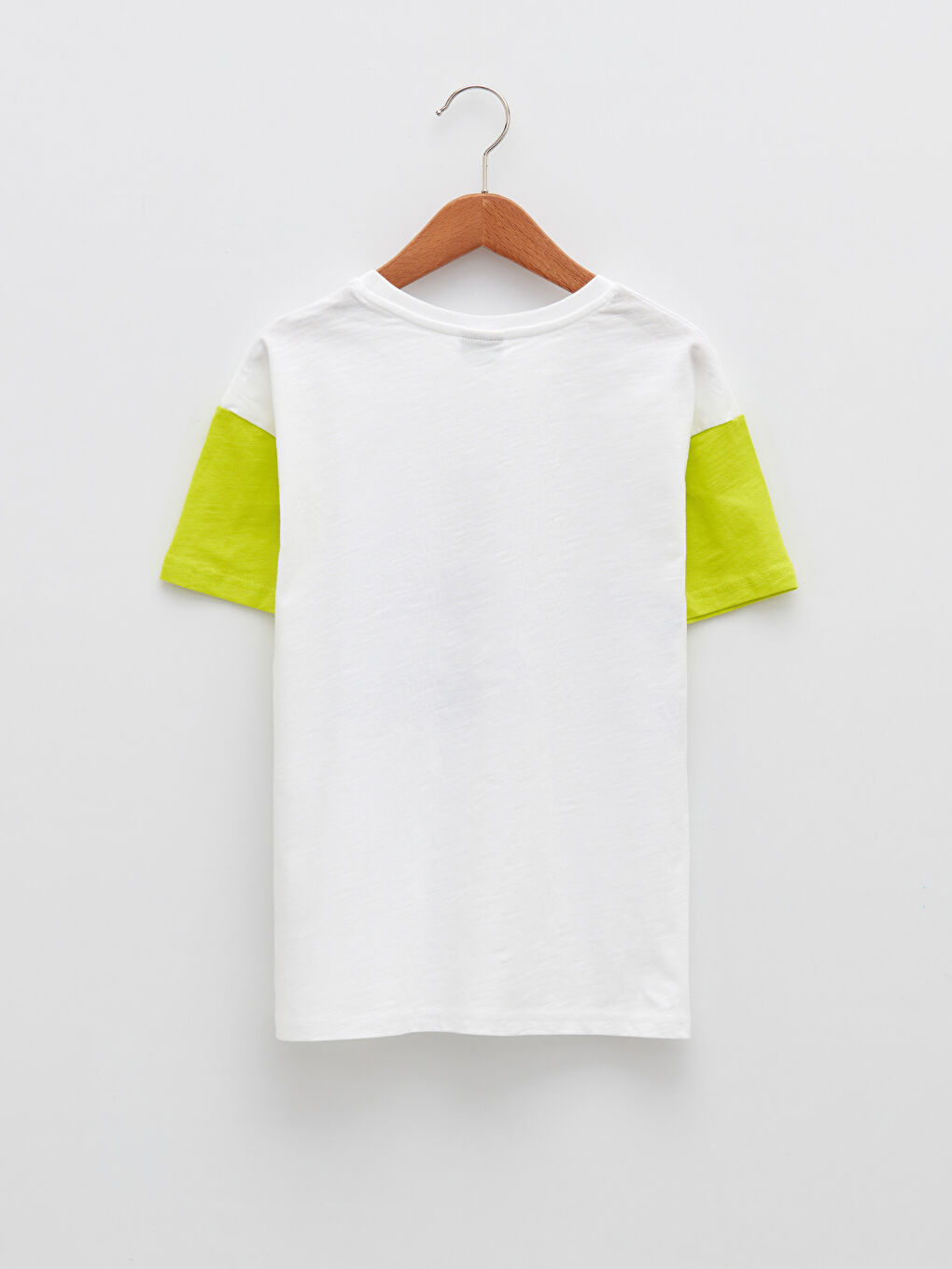Beyaz Bisiklet Yaka Renk Bloklu Kısa Kollu Erkek Çocuk Tişört-1