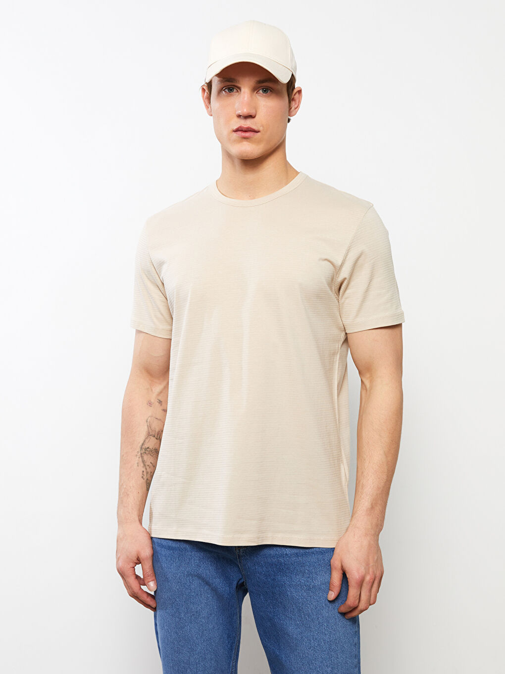 Bej Bisiklet Yaka Kısa Kollu Basic Penye Erkek Tişört-2