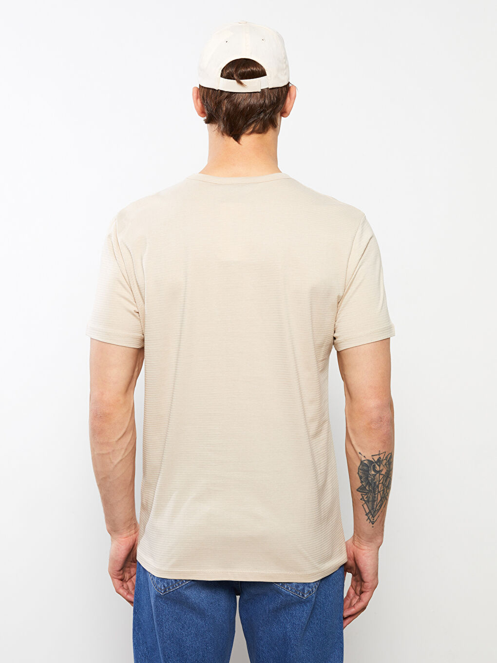 Bej Bisiklet Yaka Kısa Kollu Basic Penye Erkek Tişört-4