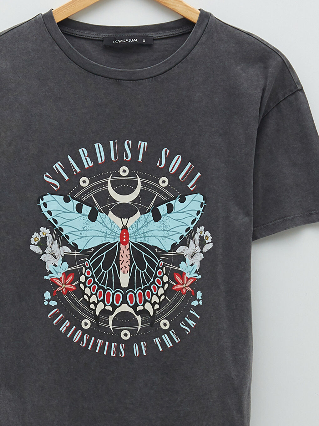 Antrasit Bisiklet Yaka Baskılı Kısa Kollu Pamuklu Kadın Tişört-6