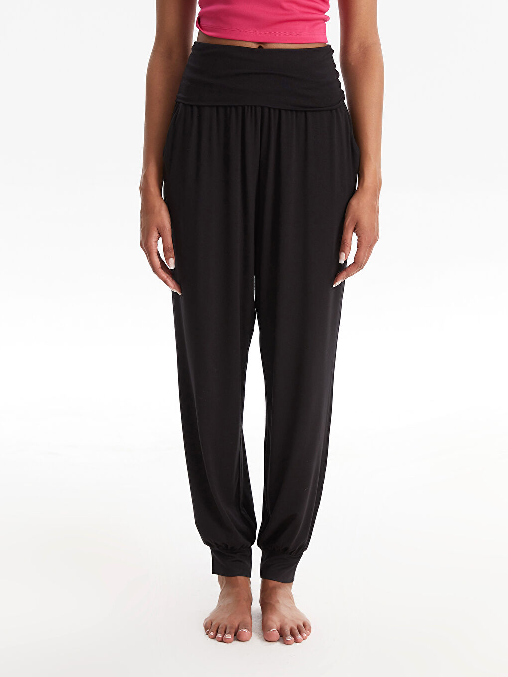 Elastic Waist Regular Pocket Detailed Women's Jogger Sweatpants-3