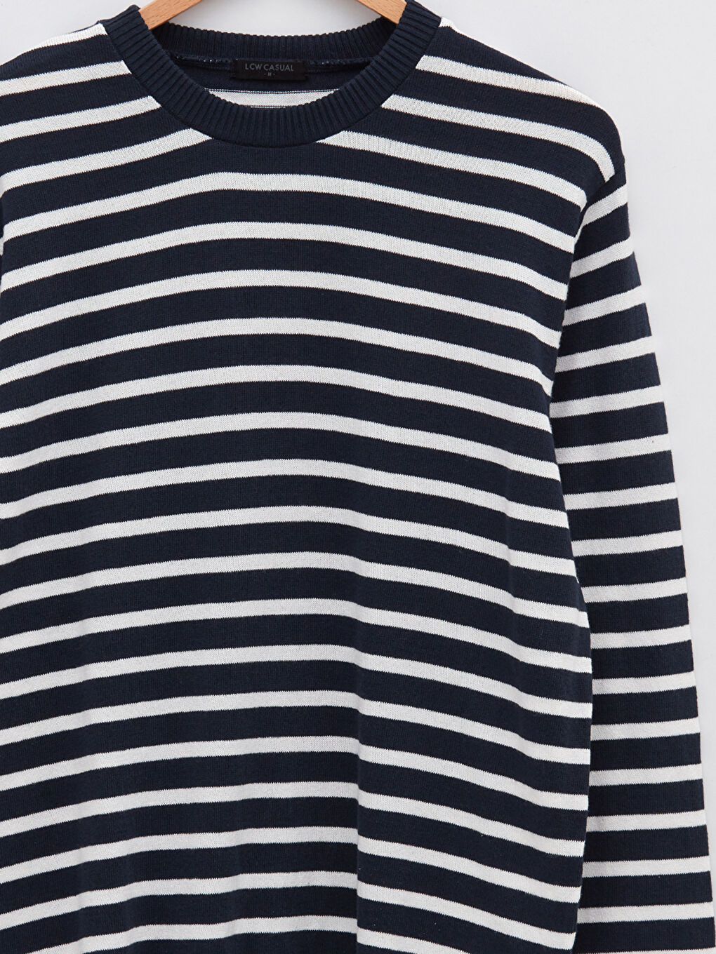 Pull-over en Tricot à Rayures pour Hommes à Col Rond et Manches Longues-7