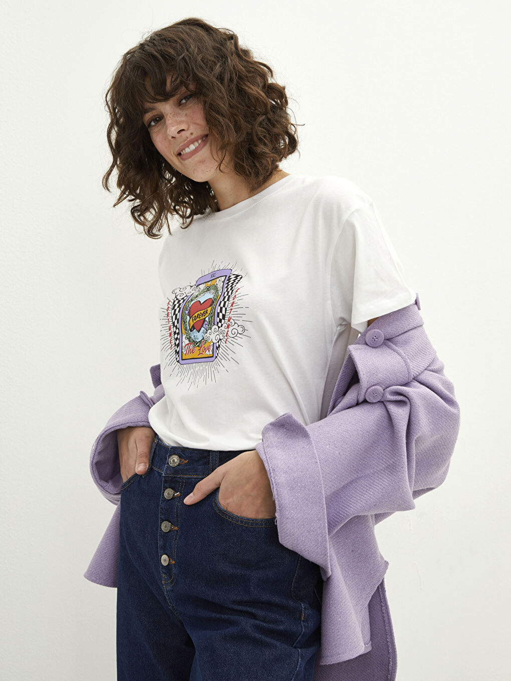 Ekru Bisiklet Yaka Baskılı Kısa Kollu Pamuklu Kadın Tişört-1