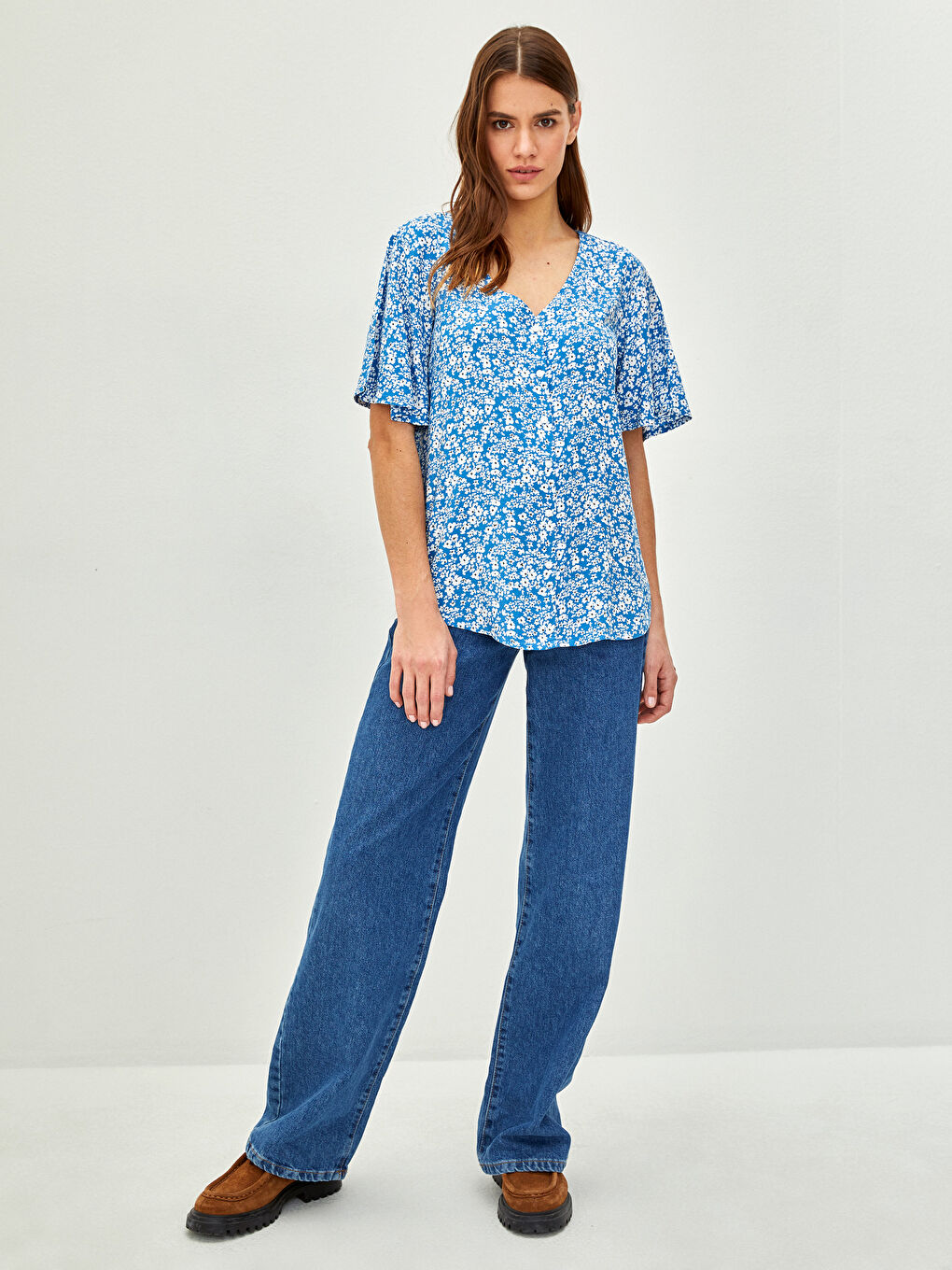 V-Neck Floral Short Sleeve Viscose Women's Blouse-2