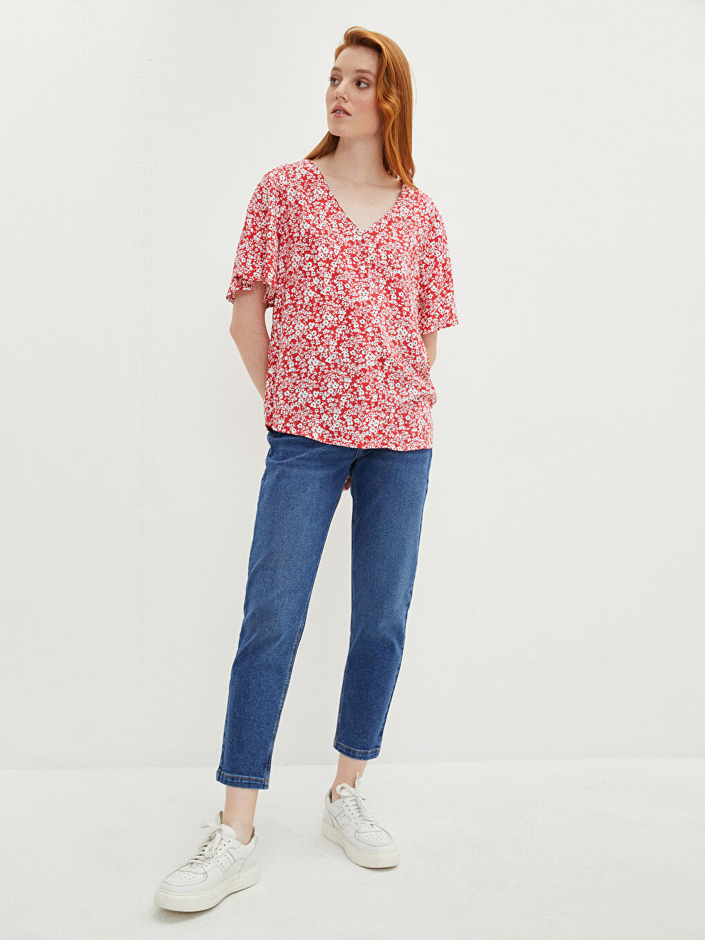 V-Ausschnitt Blumige Kurzarm Viskose Bluse für Damen-2