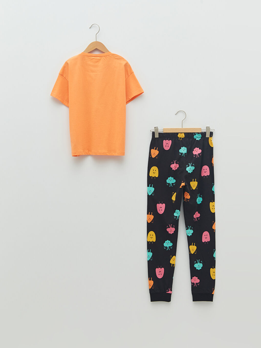Crew Neck Printed Short Sleeve Girls' Pyjama Set-1