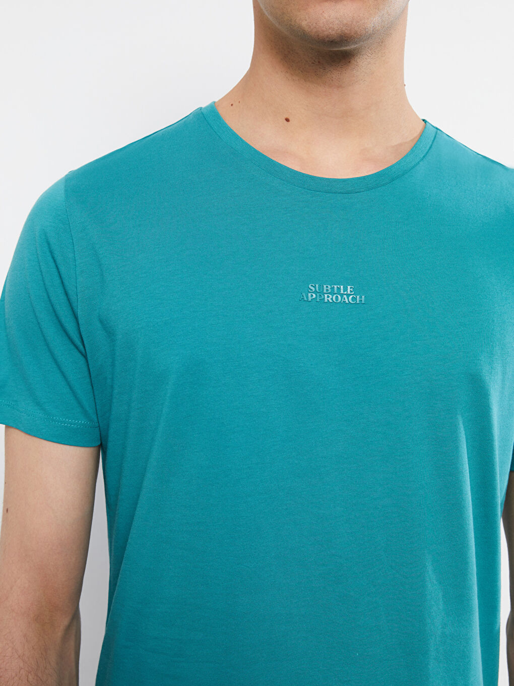 T-shirt pour hommes en coton peigné imprimé à manches courtes et col rond-3