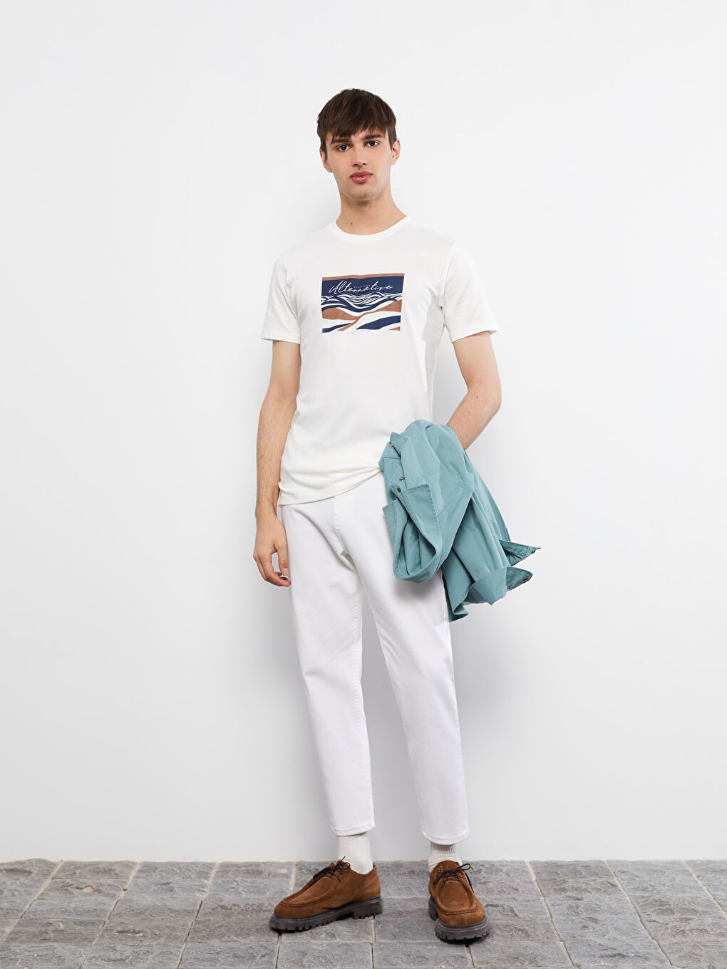 Ekru Bisiklet Yaka Kısa Kollu Baskılı Penye Erkek Tişört-2