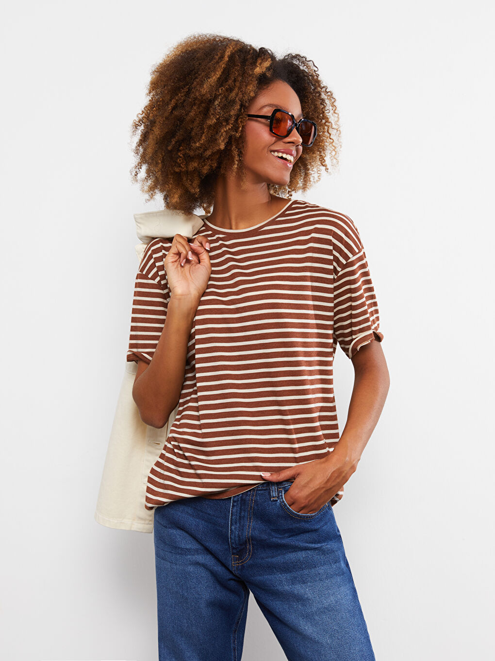 Футболка с круглым вырезом, полосатая, с коротким рукавом для женщин-2