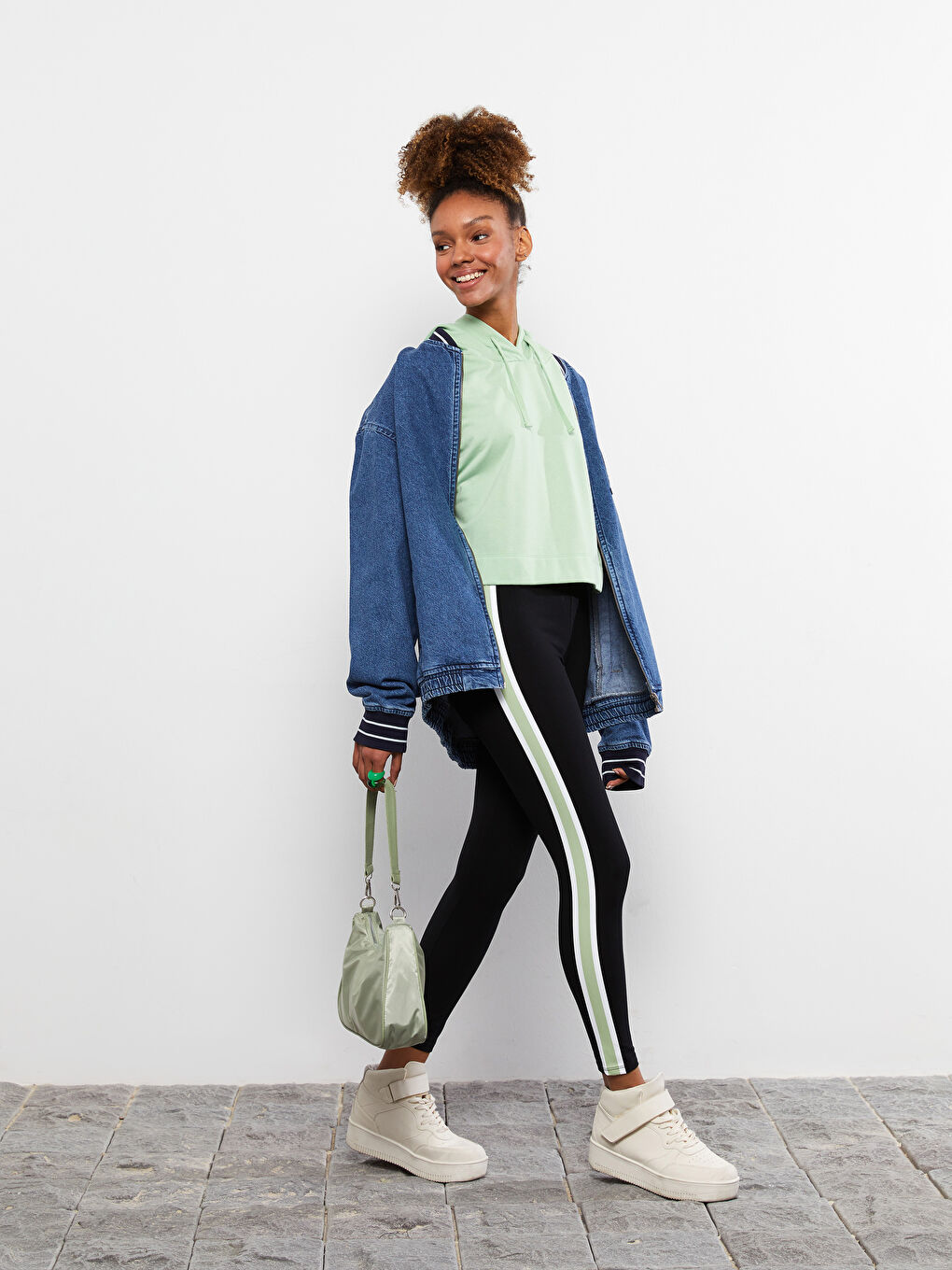 Siyah Beli Lastikli Düz Pamuklu Kadın Tayt-1