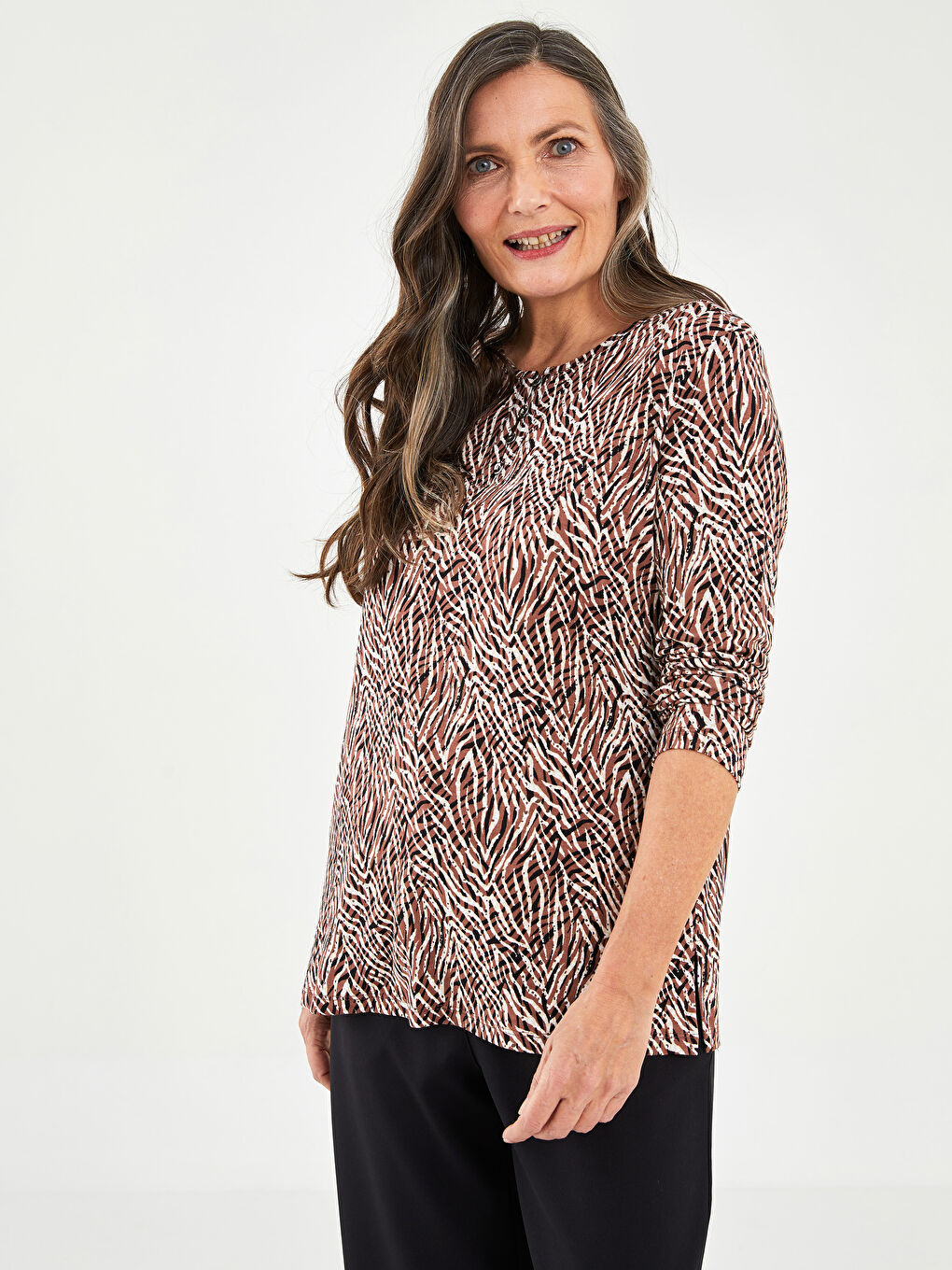 Karışık Bisiklet Yaka Desenli Uzun Kollu Viskon Kadın Tişört-1