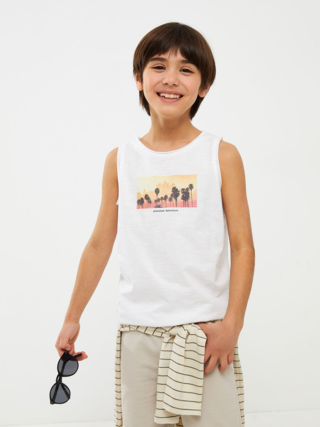 Ұлдарға арналған принтті дөңгелек жағалы майка-3