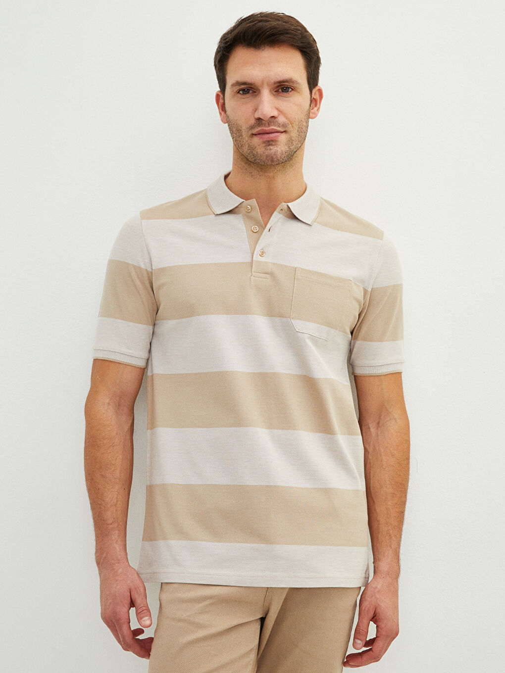 Bej Polo Yaka Kısa Kollu Renk Bloklu Erkek Tişört-1