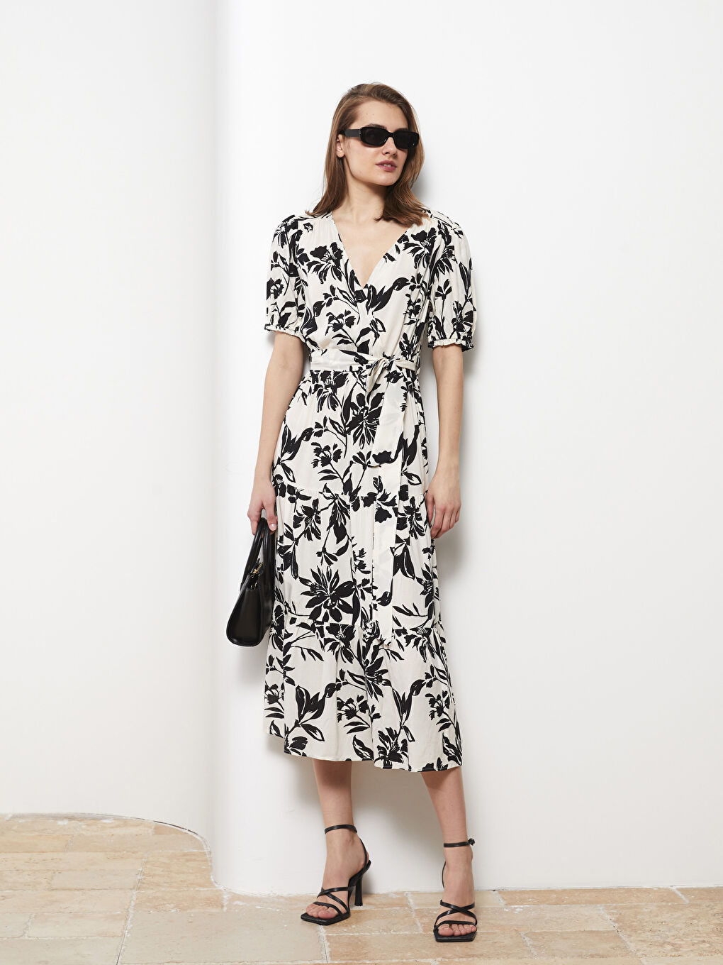 LCW Vision Double Breasted Collar Floral Short Sleeve Viscose Women's Dress -S29289Z8-LQJ