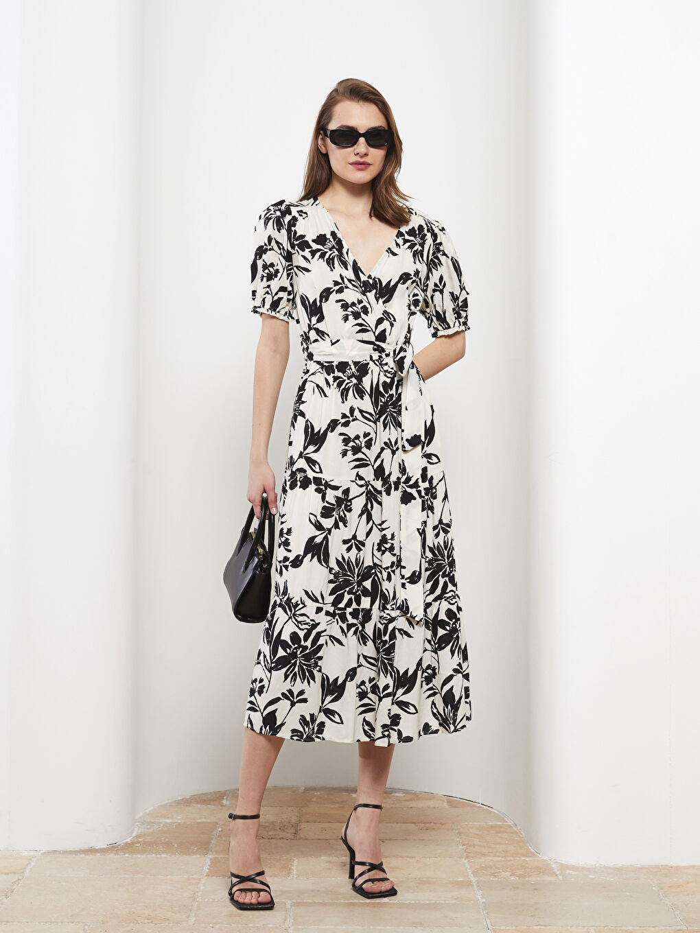 LCW Vision Double Breasted Collar Floral Short Sleeve Viscose Women's Dress -S29289Z8-LQJ