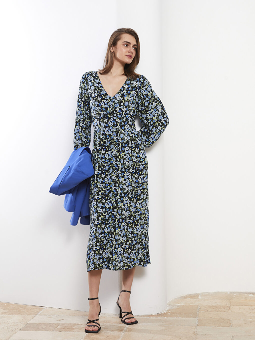 LC Waikiki V Neck Patterned Long Sleeve Viscose Women's Dress -S29298Z8-LSJ