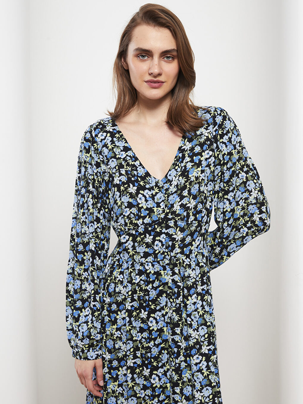 LC Waikiki V Neck Patterned Long Sleeve Viscose Women's Dress -S29298Z8-LSJ