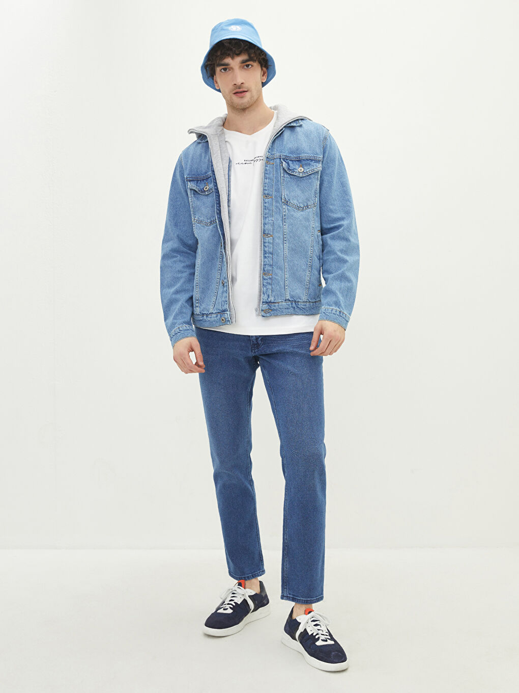 Label Printed Men's Bucket Hat-1