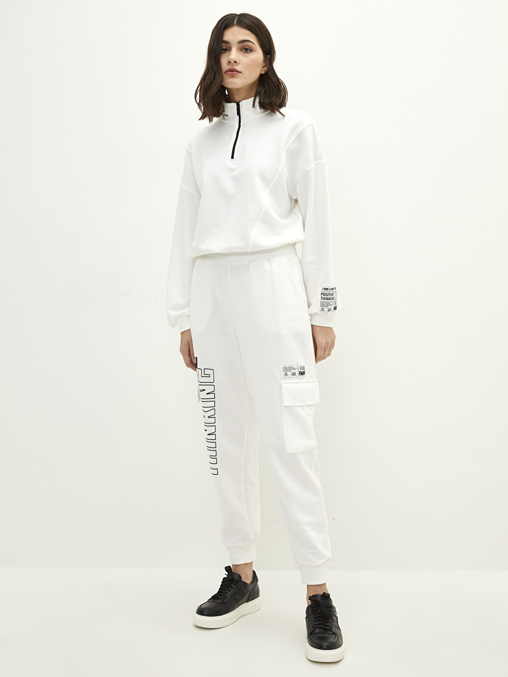 Elastic Waist Text Printed Women's Jogger Sweatpants-3