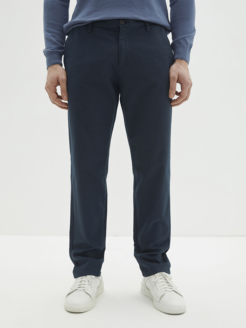 Standard Fit Textured Men's Trousers-3
