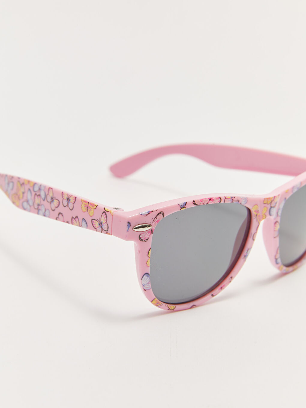 Karışık Kelebek Baskılı Kız Çocuk Güneş Gözlüğü-3