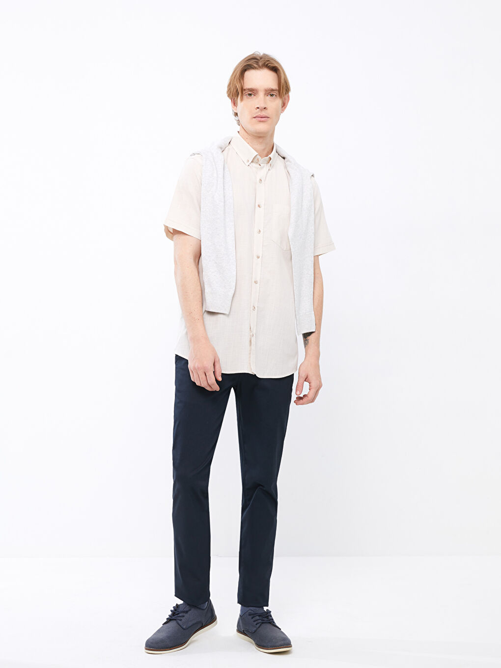 LCWAIKIKI Basic Bej Regular Fit Kısa Kollu Poplin Erkek Gömlek