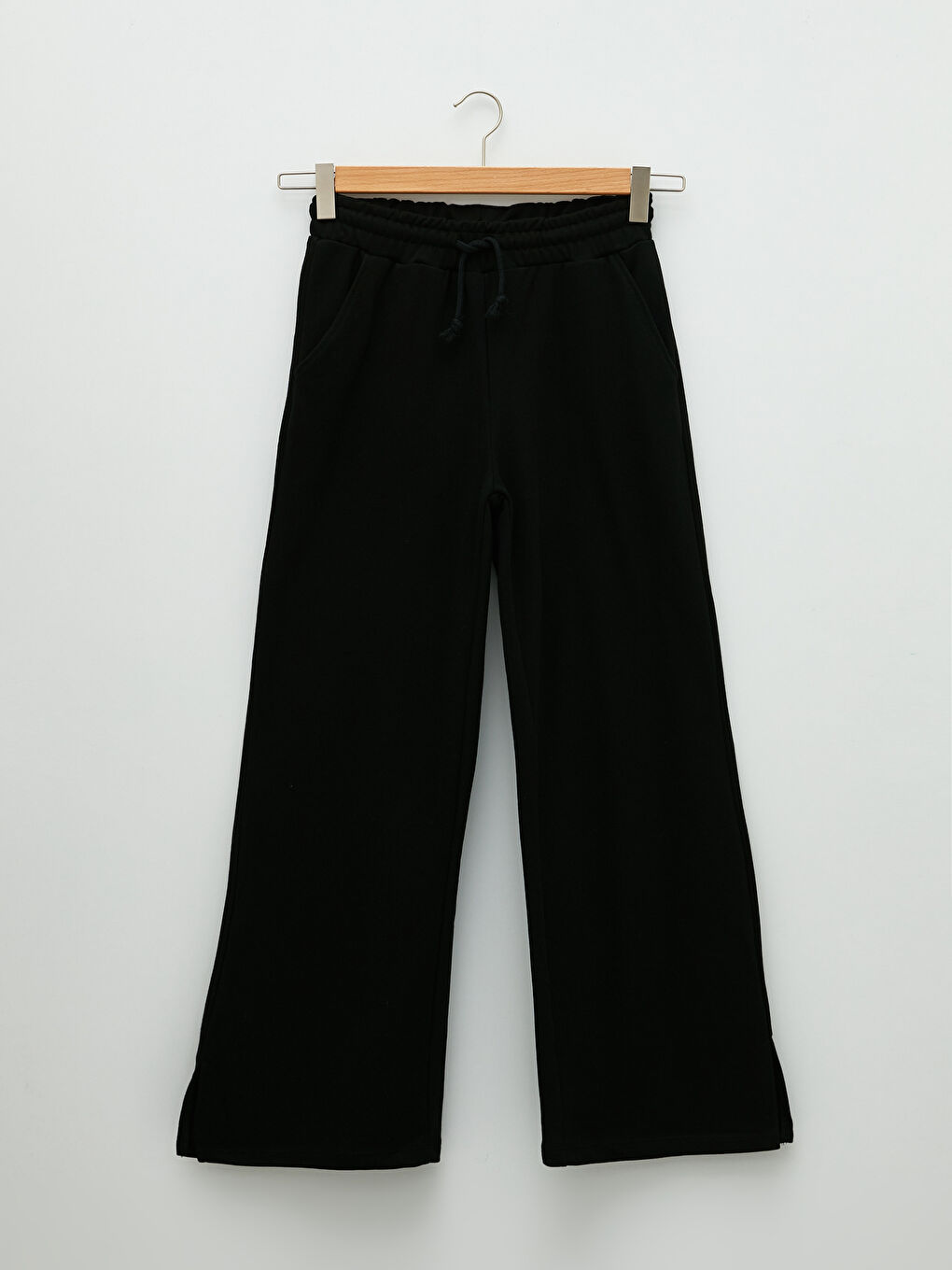 Siyah Beli Lastikli Düz Cep Detaylı Kadın Eşofman Altı-6