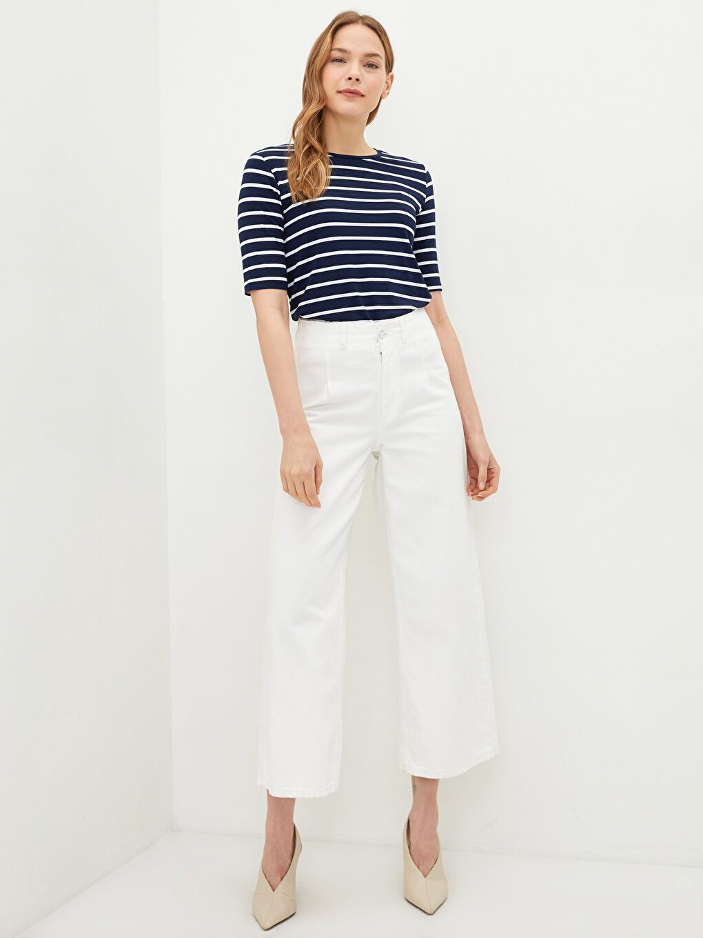 Lacivert Bisiklet Yaka Çizgili Kısa Kollu Kadın Tişört-1